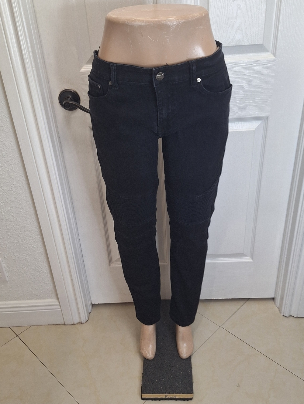 Men’s Black Skinny Jeans